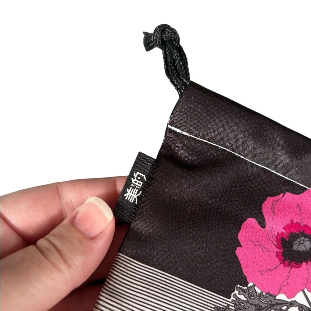 PAUL & JOE Beaute Pink Poppy Satin Mini Drawstring Cosmetic Pouch Makeup Bag